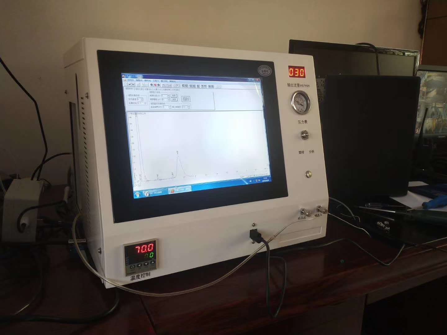 GC-7850燃氣分析安裝調(diào)試現(xiàn)場